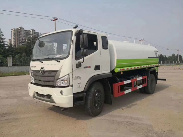 福田瑞沃灑水車（12噸）