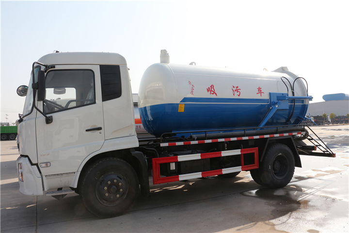國五東風天錦11方吸污車