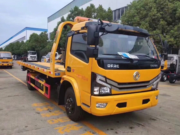 國(guó)六東風(fēng)大多利卡黃牌一拖二清障車