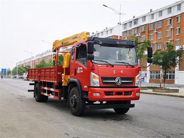 東風(fēng)D912單橋6.3噸隨車吊