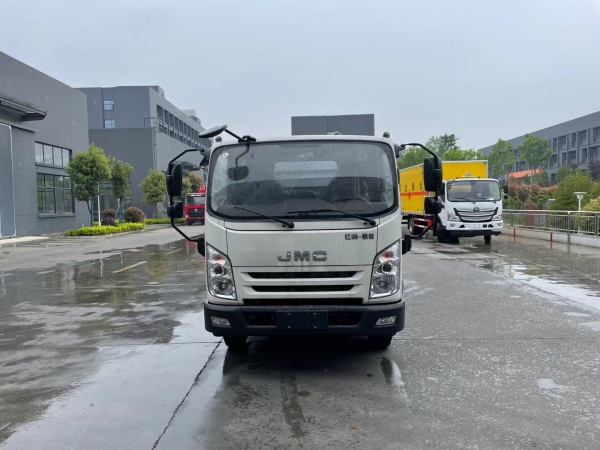 江鈴雙倉垃圾車，垃圾分類運輸車